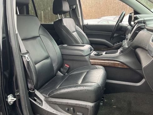 Used 2017 Chevrolet Tahoe LT image 6