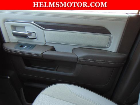 New 2025 RAM 2500 Laramie image 43