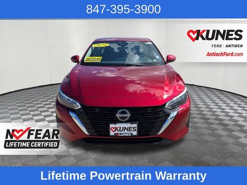 Used 2024 Nissan Sentra SV FWD image 2