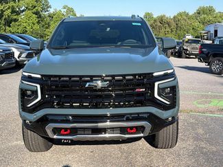 New 2026 Chevrolet Suburban Z71 w/ Z71 Off-Road Package AWD/4WD video 2