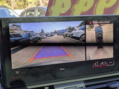 Used 2022 Audi Q5 2.0T Premium Plus w/ Premium Plus Package image 20