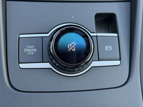 New 2026 Volkswagen Tiguan S image 22