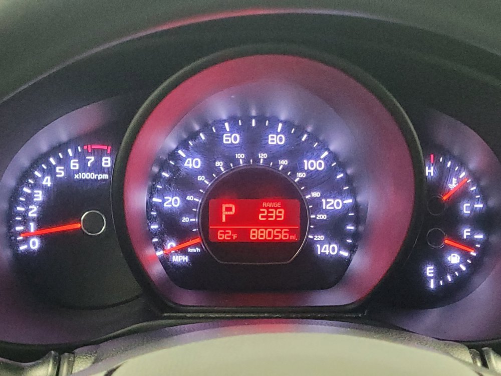 Used 2019 Kia Soul + FWD image 23