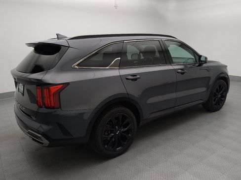 Used 2021 Kia Sorento SX FWD image 10