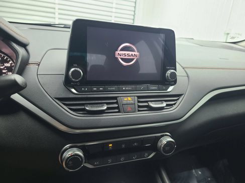 Used 2019 Nissan Altima 2.5 SR AWD/4WD image 25