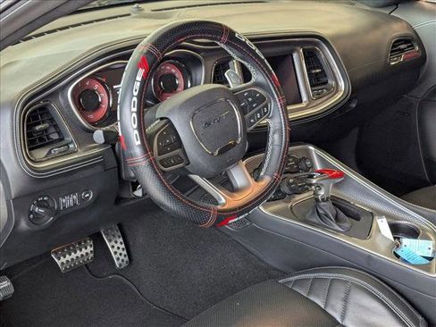 Used 2023 Dodge Challenger SRT Hellcat image 9