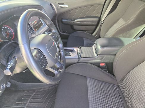 Used 2023 Dodge Charger R/T w/ Blacktop Package image 16