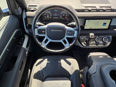 Used 2021 Land Rover Defender 90 First Edition image 10