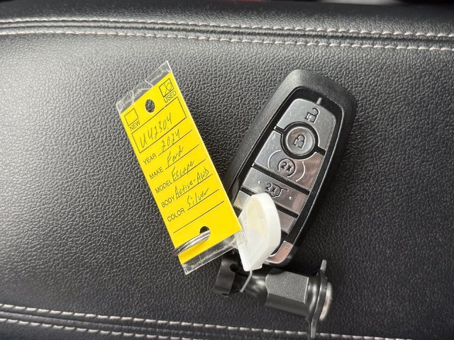 Certified 2024 Ford Escape Active AWD/4WD image 14