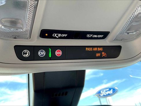 Used 2024 Chevrolet Equinox LT image 30