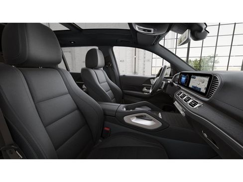 New 2026 Mercedes-Benz GLS 450 4MATIC image 4