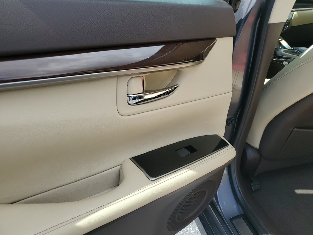Used 2017 Lexus ES 350 w/ Luxury Package FWD image 10