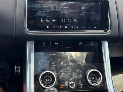 Used 2020 Land Rover Range Rover Sport HSE Dynamic AWD/4WD image 12