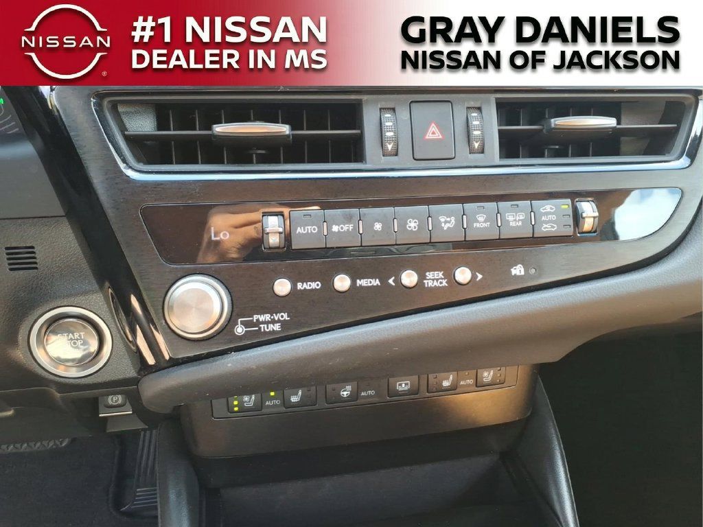 Used 2023 Lexus ES 350 w/ Premium Package FWD image 17