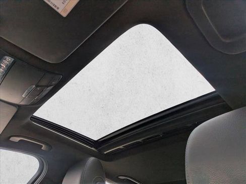 Used 2018 Mercedes-Benz C 300 Sedan image 12