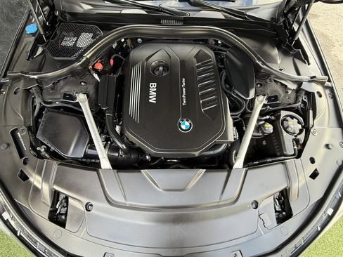 Used 2019 BMW 740i w/ Executive Package image 36