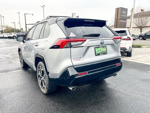 Used 2022 Toyota RAV4 XSE image 8