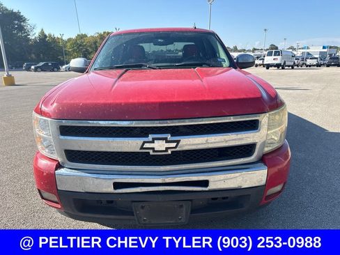 Used 2011 Chevrolet Silverado 1500 LT w/ Texas Edition RWD image 1