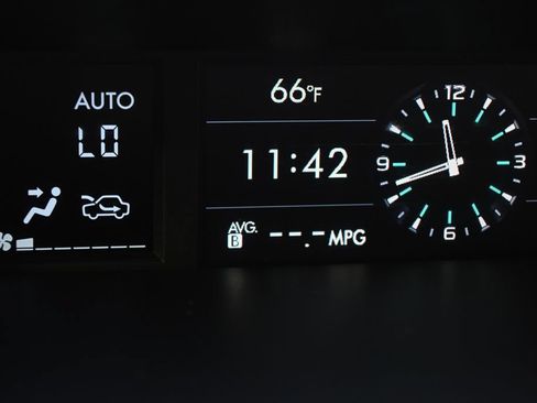 Used 2018 Subaru Forester 2.5i Limited AWD/4WD image 25
