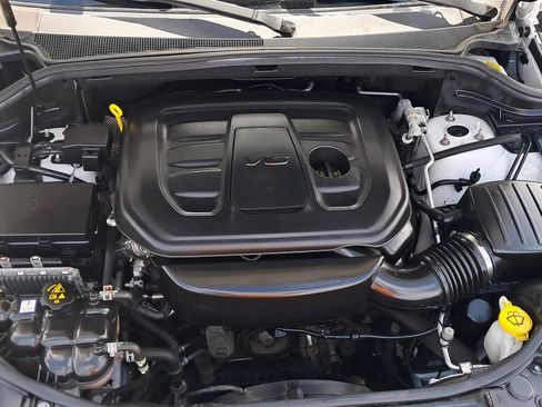 Used 2019 Jeep Grand Cherokee Limited AWD/4WD image 10