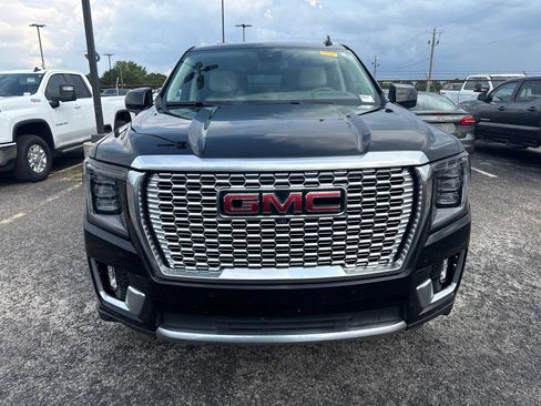 Used 2024 GMC Yukon Denali w/ Max Trailering Package AWD/4WD image 2