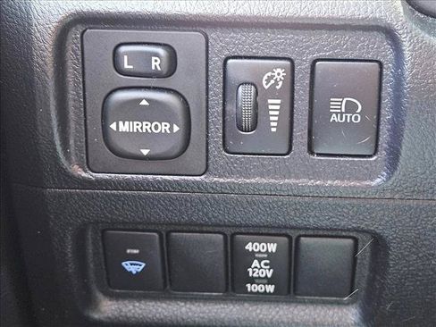 Used 2020 Toyota 4Runner SR5 RWD image 10