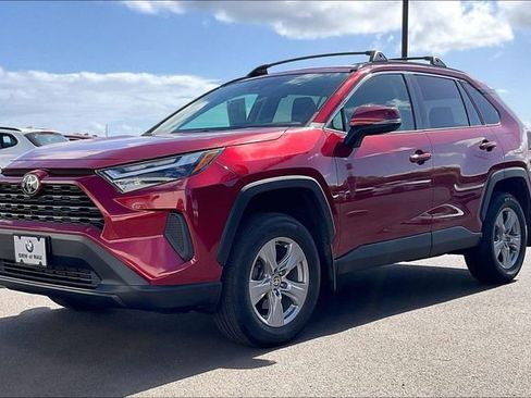 Used 2023 Toyota RAV4 XLE AWD/4WD image 1