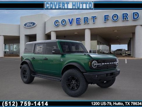 New 2025 Ford Bronco Outer Banks w/ Sasquatch Package image 7