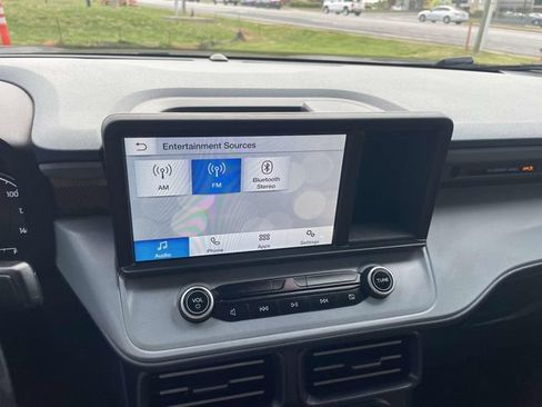 Used 2022 Ford Maverick Lariat FWD image 23
