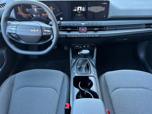 New 2026 Kia K4 LXS image 13