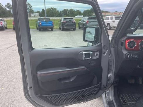 Used 2019 Jeep Wrangler Unlimited Rubicon AWD/4WD image 21