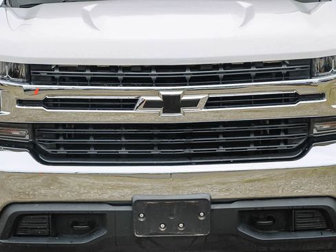 Used 2019 Chevrolet Silverado 1500 LT w/ All-Star Edition image 7