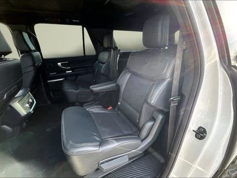 Used 2025 Ford Expedition Max Platinum w/ Stealth Performance Package image 21