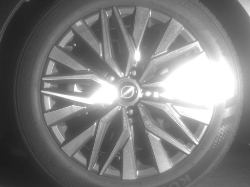 Used 2025 Nissan Altima 2.5 SV image 12