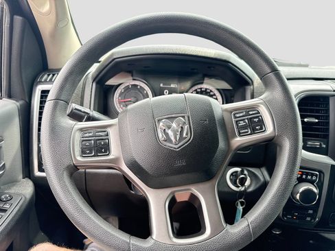 Used 2024 RAM 1500 Classic SLT AWD/4WD image 13