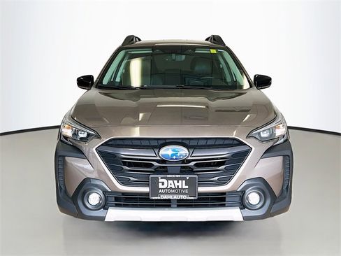 Certified 2023 Subaru Outback Limited image 2