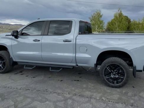 Used 2024 Chevrolet Silverado 1500 LT Trail Boss w/ LT Trail Boss Premium Package AWD/4WD image 6