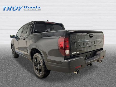 New 2026 Honda Ridgeline Black Edition image 3