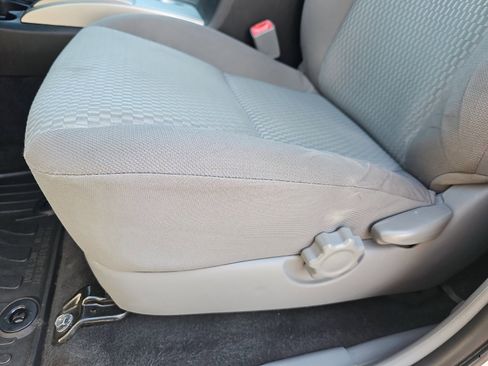 Used 2015 Toyota Tacoma PreRunner w/ SR5 Package image 15