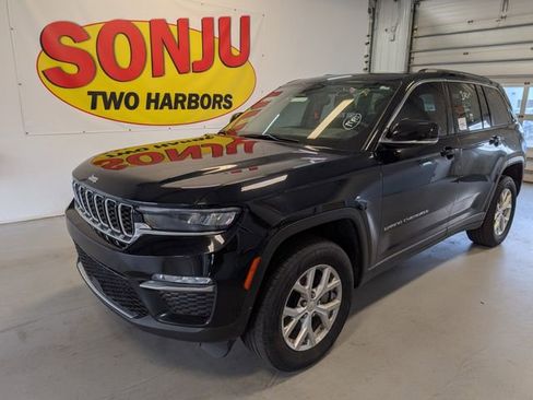 Used 2023 Jeep Grand Cherokee Limited AWD/4WD image 1