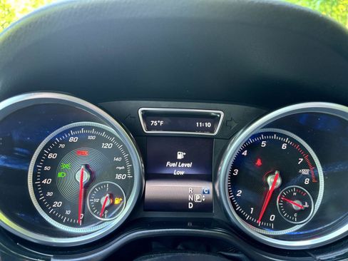 Used 2017 Mercedes-Benz GLE 350 4MATIC image 24