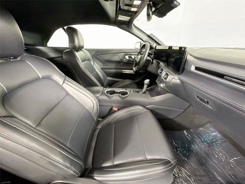 Used 2025 Ford Mustang Premium RWD image 41