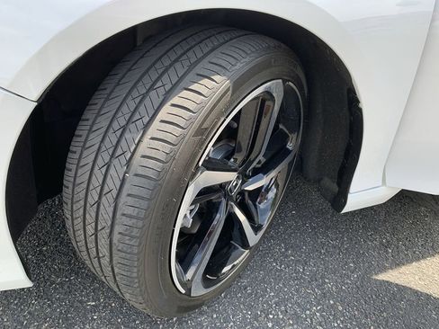 Used 2020 Honda Accord Sport image 12