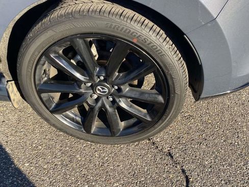 Used 2024 MAZDA MAZDA3 s image 11