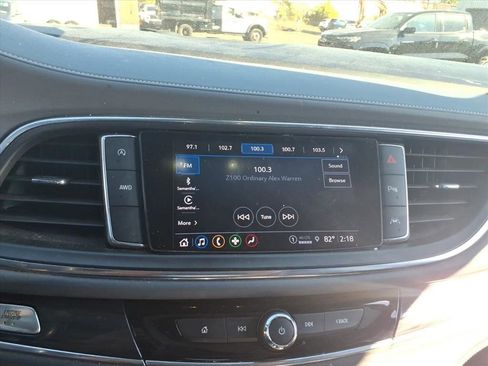 Certified 2022 Buick Enclave Essence image 13