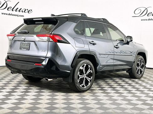 Used 2021 Toyota RAV4 XSE w/ Weather Package AWD/4WD image 6