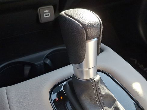 New 2025 Honda HR-V LX image 7