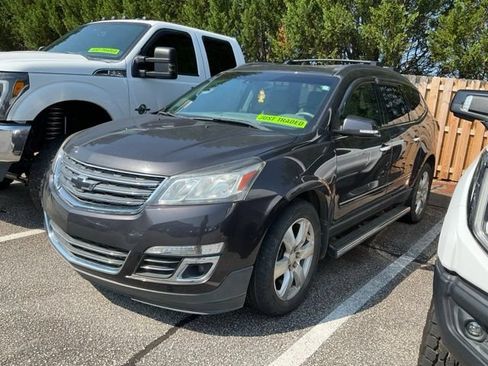 Used 2017 Chevrolet Traverse Premier w/ LPO, 'HIT The Road' Package AWD/4WD image 3