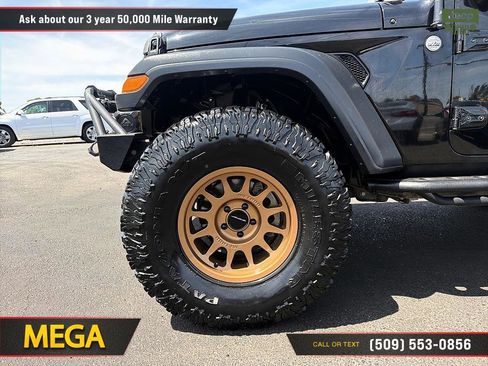 Used 2019 Jeep Wrangler Sport AWD/4WD image 28