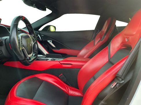 Used 2017 Chevrolet Corvette Grand Sport image 9